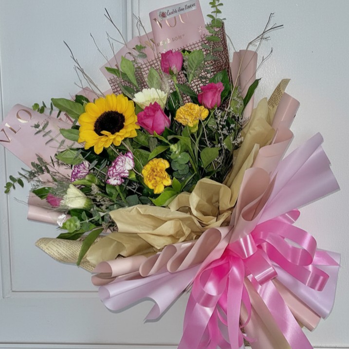 Sunflower Bouquet S20