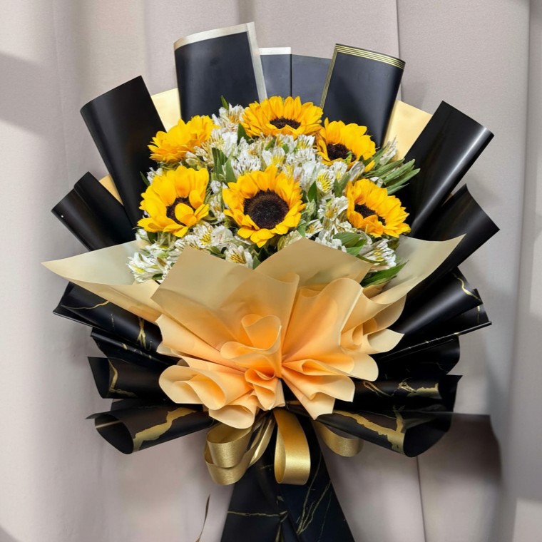 Sunflower Bouquet S8
