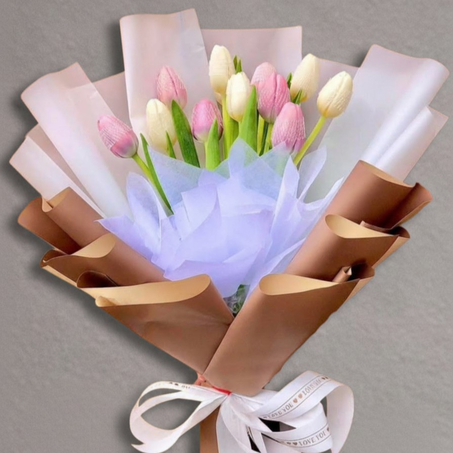 Tulips Bouquet T21